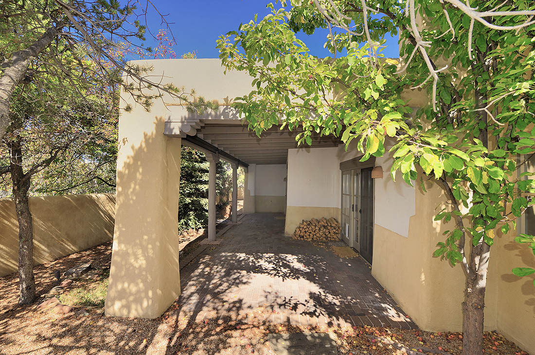 Santa Fe County NM Quail Run home for sale