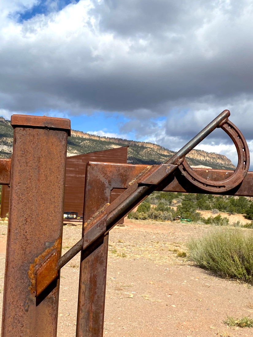 Abiquiu Santa Fe NM ranch for sale